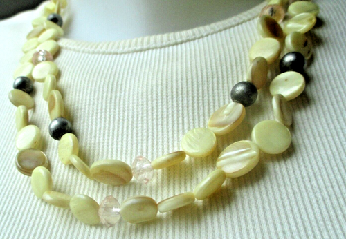 Louis ROUSSELET - collier vintage 8 rangs perles nacrées - Galerie d