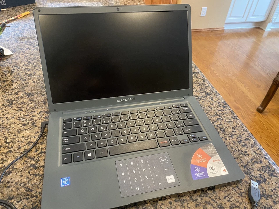 Notebook Multilaser Legacy Cloud Laptop **Windows 10 Portuguese Version** - Image 2 of 4