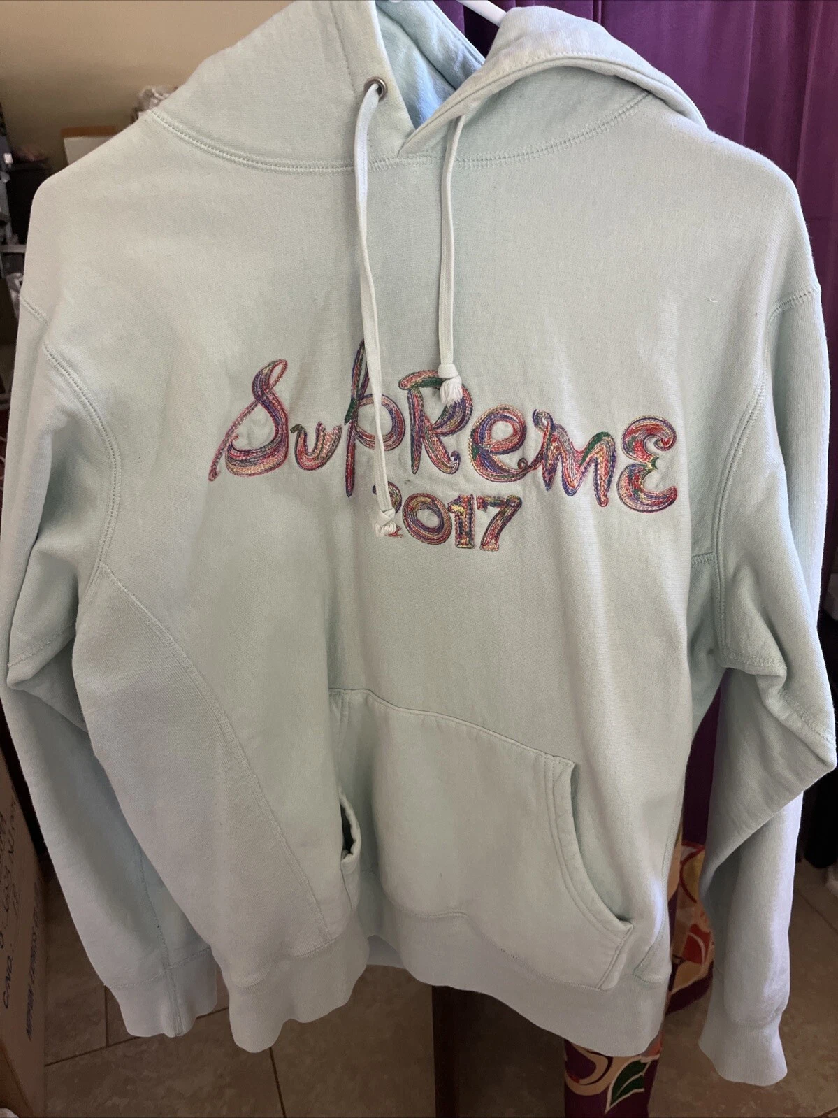 Sweat à capuche Supreme 2017
