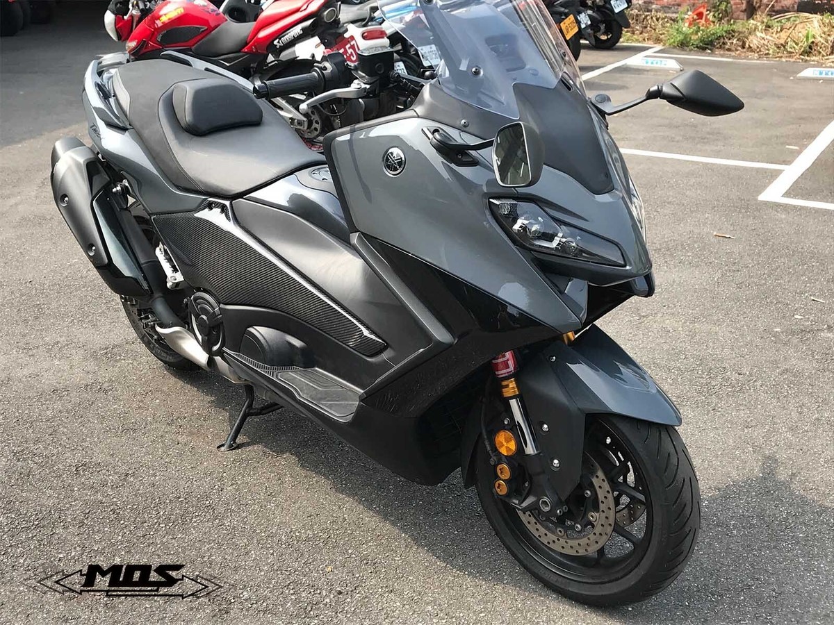 Yamaha TMAX 560ブラック 未使用カバー サイドカバー 並行輸入品】 ヤマハ T-MAX560 TMAX T-MAX 560 TMAX560 2022 2023年式