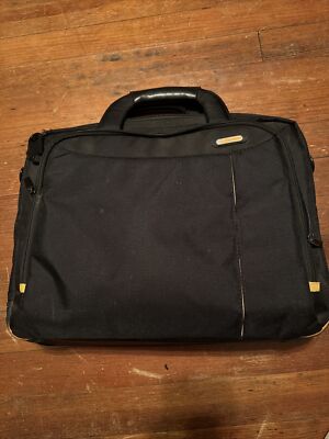 TARGUS Safe Port Protection System Laptop Case