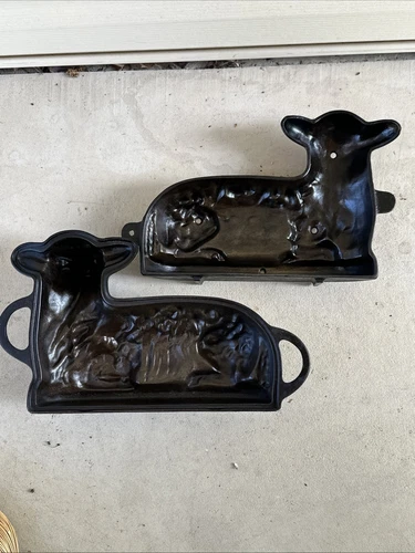 Vintage Griswold Cast Iron Lamb Cake Mold No 866 2 Pieces 921 922 Easter Cake