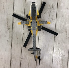 LEGO CREATOR: Yellow Racers (31023) 100% Complete With Instruction Manuals