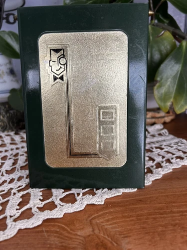 Vintage Score Card Case.  Metal Case MCM. Green Felt Back. Original Paper