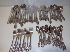 SSS Oneida Stainless Renoir Pembroke Flatware 80 Piece Lot 12 Place Settings