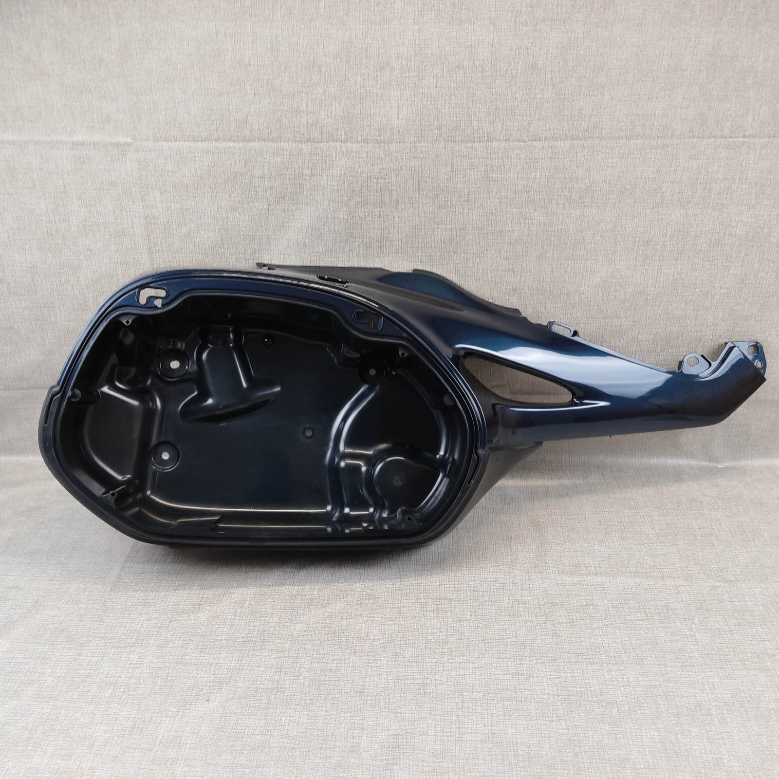 Carénage arrière droit Deauville 2001 vert d'origine Honda 77220-MBL-730ZH
