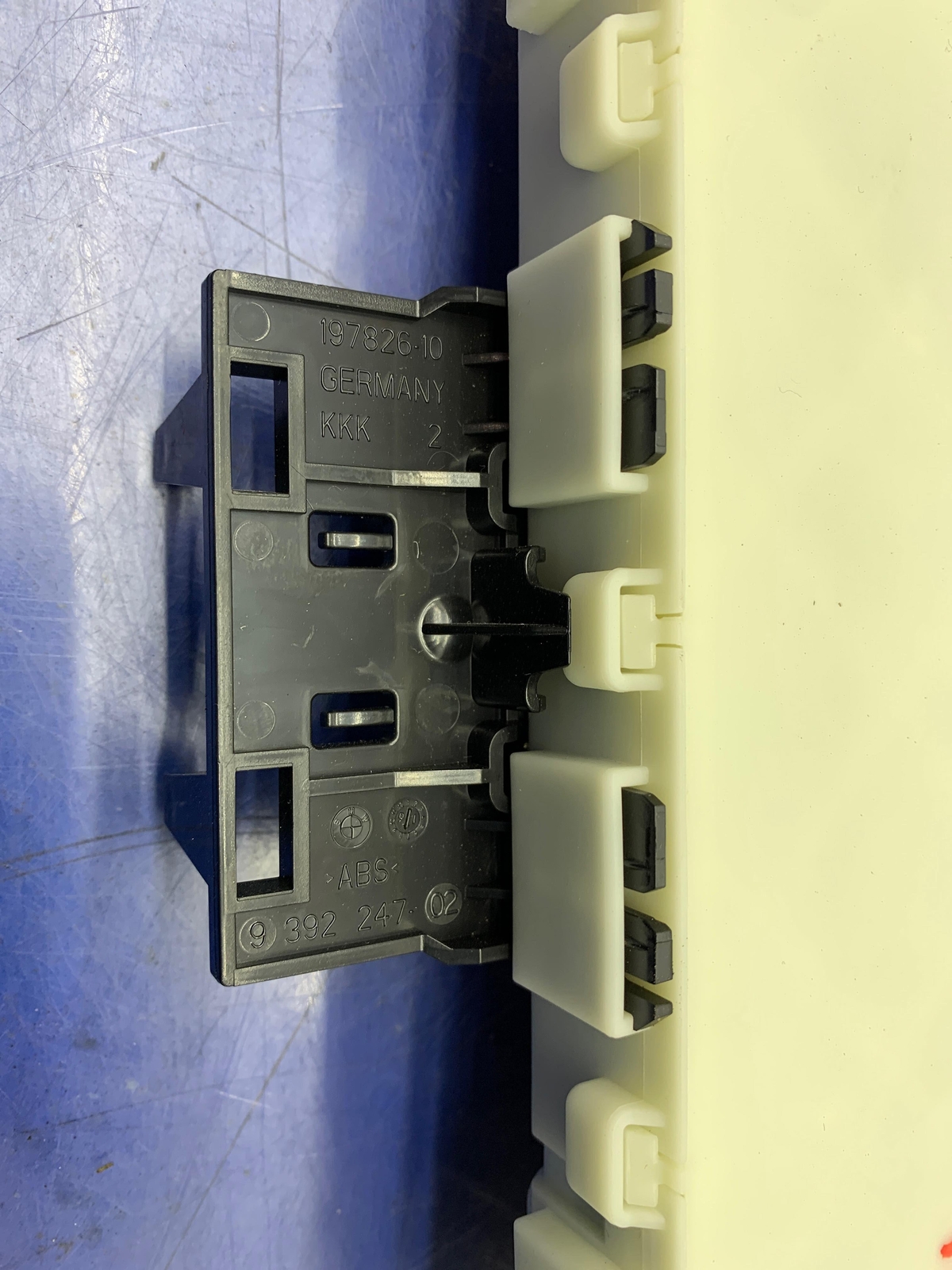 2015 - 2020 BMW M4 OEM FRONT ELECTRONIC BODY CONTROL MODULE 