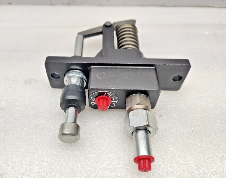 "Bomba lubricante de alimentación forzada CPI 91203 LP 3/8"" 5,662,023" Foto 2 de 4