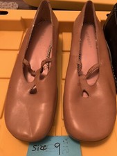 Nine West Peach Color Size 9