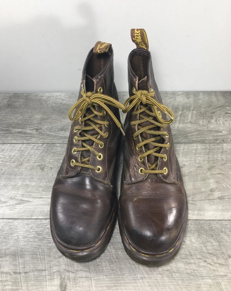 Vintage Doc Martens Made in England Women 1460 Leather Combat Boots UK 5 US 7 Dr - Image 3 of 4