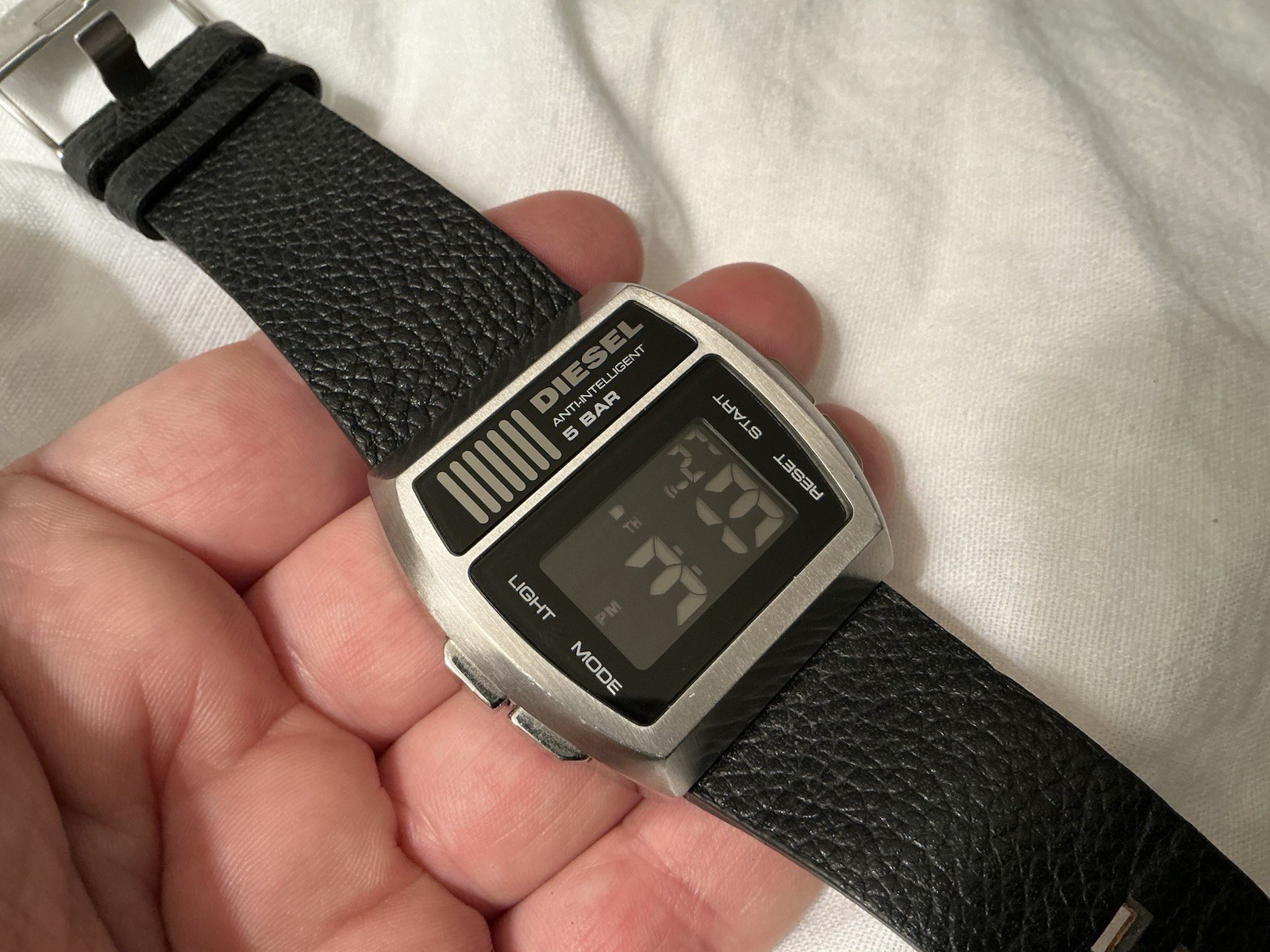 Diesel Men Watch Anti Intelligent DZ7203 Large Size Vtg Digital New Battery