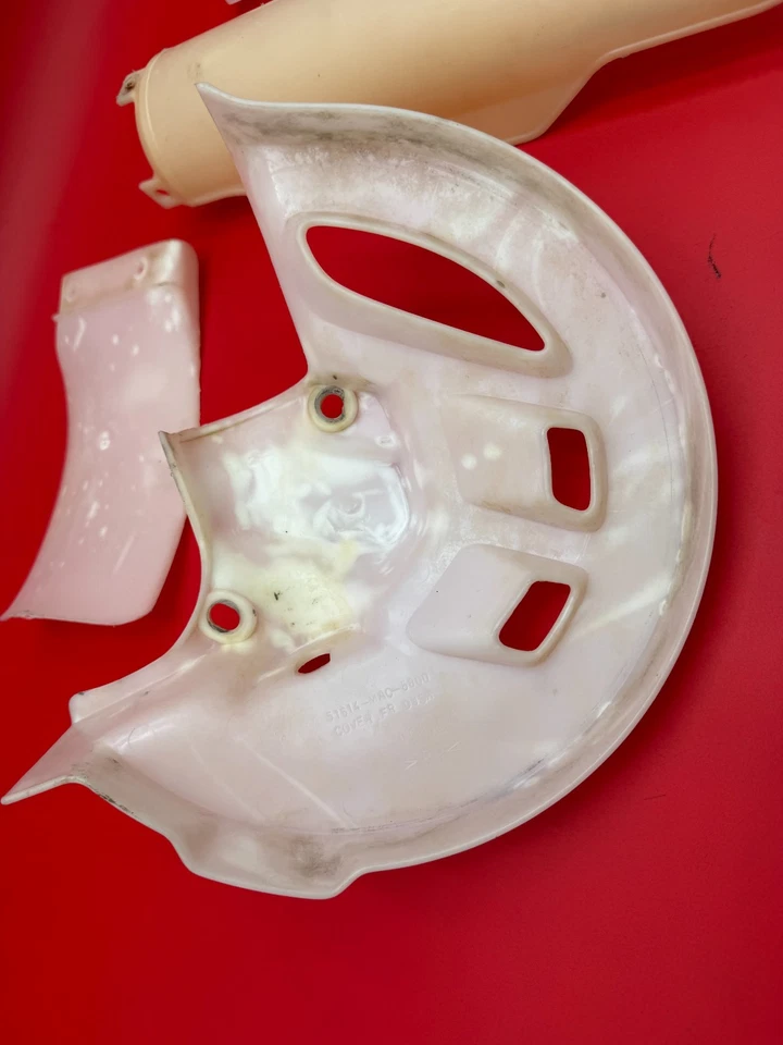 Honda CR125R 1997 OEM передняя вилка предохранители протектор пластиковая решетка радиатор крышка - Изображение 4 из 4