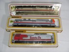 HO SCALE BACHMANN LOT AMTRAK E60CP & SANTA FE E60CF 1 GOOD RUNNER 2 PARTS REPAIR — photo 1