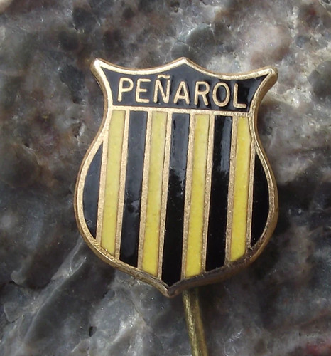 Distintivo Spilla Vintage Penarol Football Club Squadra Uruguay Club Atlético Peñarol - Foto 1 di 2