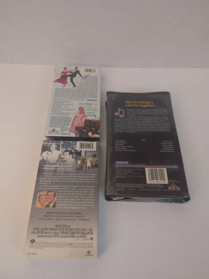 3 VHS: The Barkleys Of Broadway/Tea For Two/Bells Are Ringing - Image 2 of 4