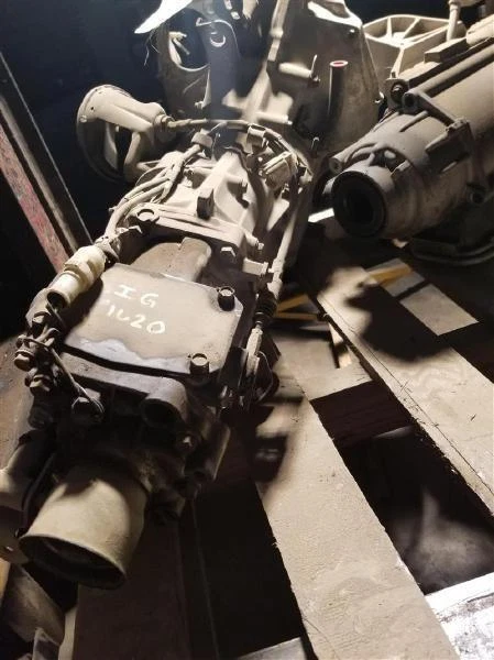 90 91 92 93 94 Subaru SUBARU LOYALE Manual Transmission 4WD - Image 2 of 2