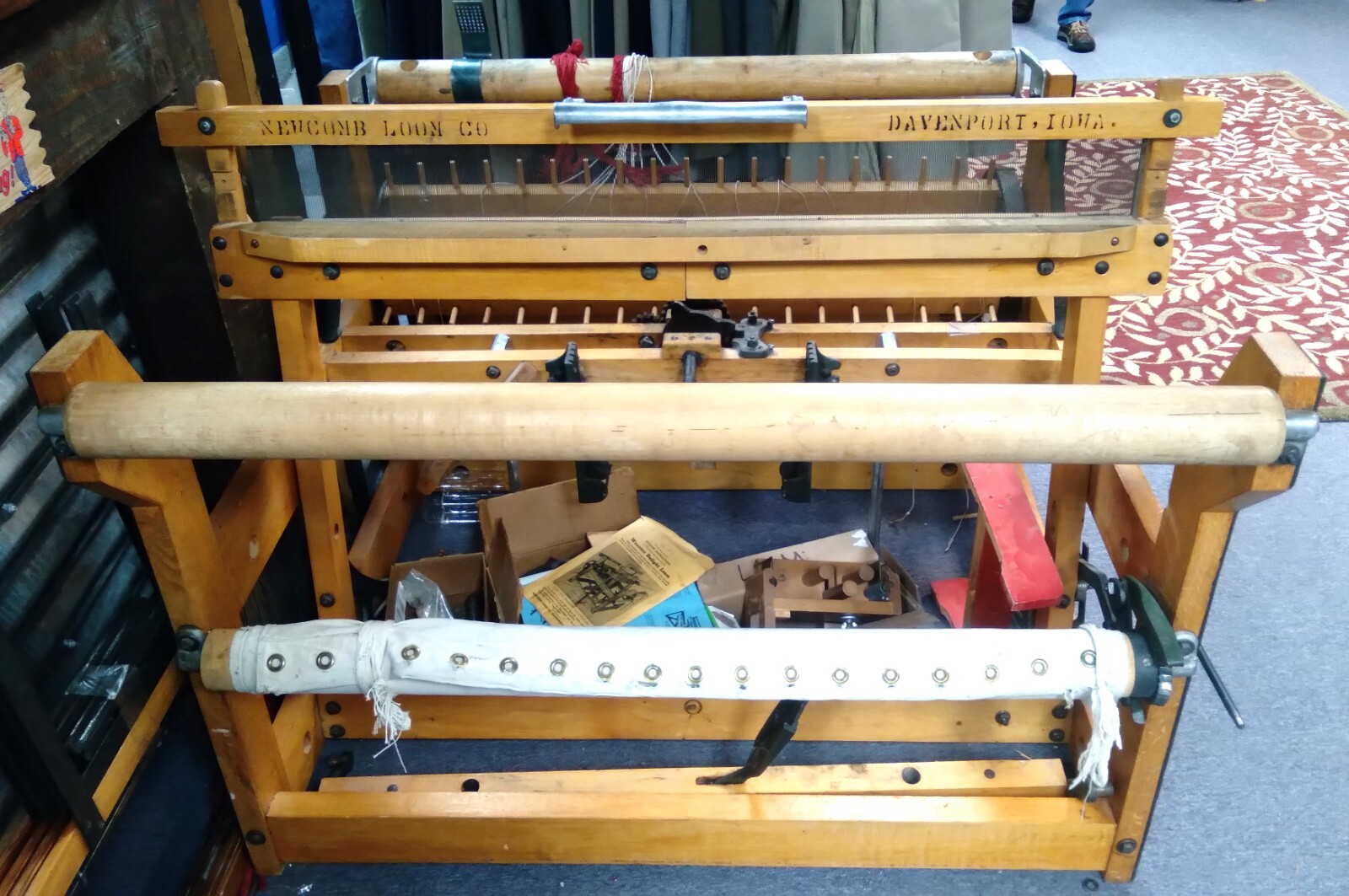 Nice Pre1960 Weaver's Delight Weaving Loom FourHarness Flying