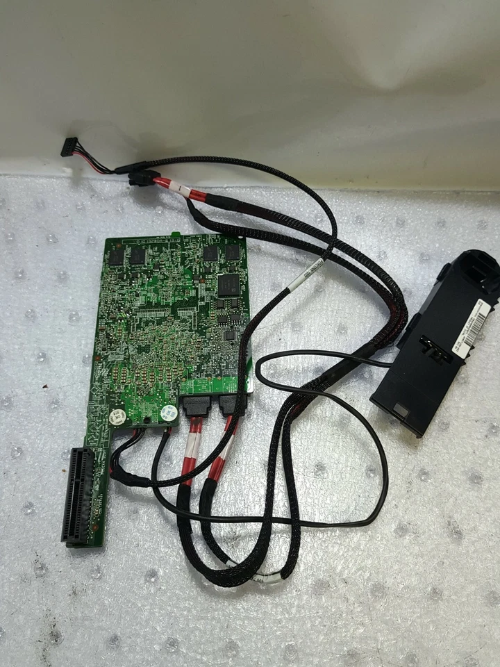 - HP 598256-001 578819-001 Smart Array P410i Controller With Battery & Cables - Image 3 of 3