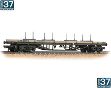 Bachmann 33-856E 30 Ton Bogie Bolster Wagon BR Grey (Weathered)