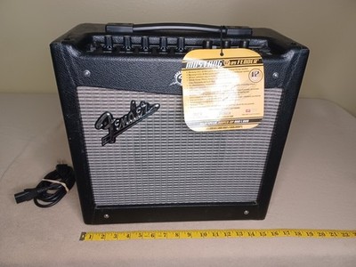 Fender Mustang 1 (V.2) 20 Watt Modeling Guitar Combo Amplifier #057