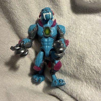 MrBeast Lab Mutators, Mutate The Ultimate Beast Stealth Panther Action Figure B4