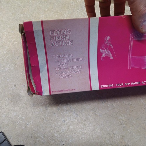 Vintage Kenner's SSP Flying Finish Action Set + Box, 1970 Drag Gate-Chute - Picture 10 of 15