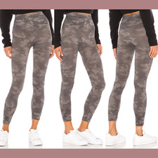 NWT 68 Spanx  Medium  CROPPED Look At Me Now Leggings in Sage Camo U1085