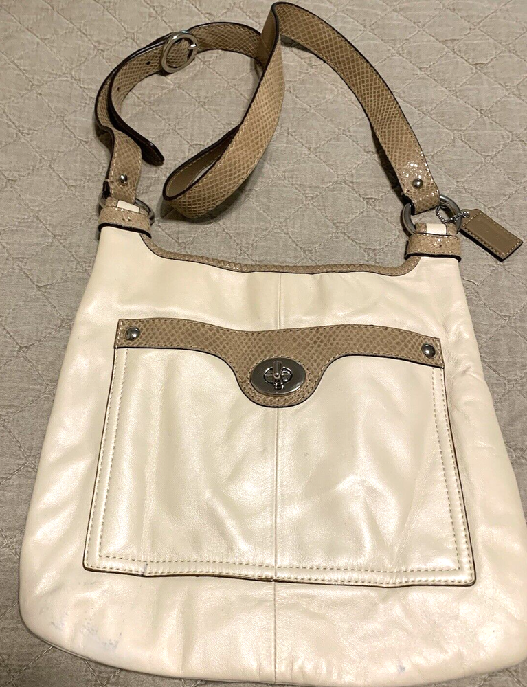 Coach Penelope F16533 Leather Crossbody Handbag Beige/Tan 11X12"