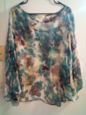 Dylan 100% Silk Size Large Shirt Flowery Top Very Pretty Goes Over Cami's&Tanks