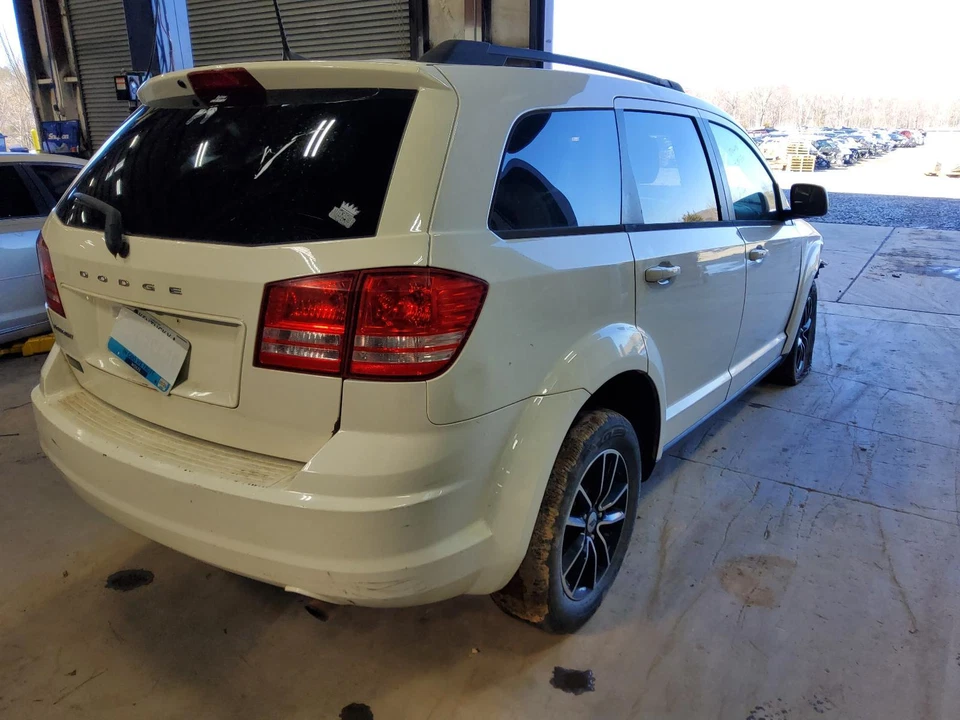 Espejo retrovisor interior delantero central usado se adapta a: Dodge Journey 2018 automático d Foto 2 de 4