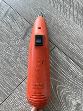 ꙮ A-Bug Tone Probe Model 140, 9” Long 1.75” Wide, 2.5” Deep, 5.7 Oz. 9 V Powered