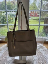 Marc Jacobs Pebbled Tote Tope Color Leather Red Inside Travel Bag 