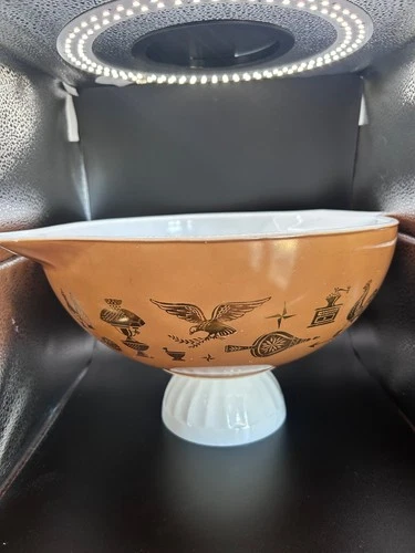 Vintage PYREX Early American #444 Cinderella Mixing Bowl 4 qt Brown Gold