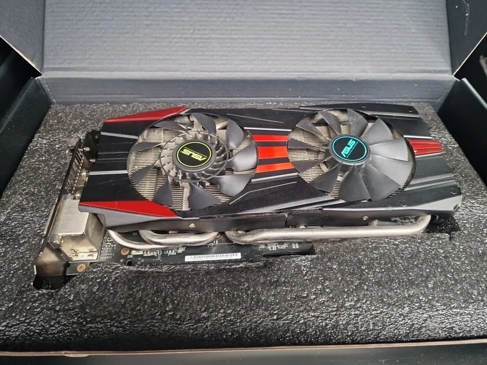 ASUS 780 GTX GeForce Nvidia 3gb DDR5 GPU Graphics Video Gaming Card - Image 3 of 4