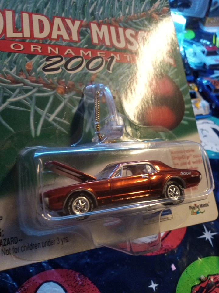 Johnny Lightning Holiday Muscle 2001 adorno puma Foto 3 de 4