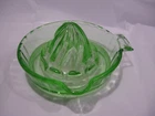 VTG Hazel Atlas Criss Cross Juicer /  Reamer Uranium Glass, Depression, Vaseline