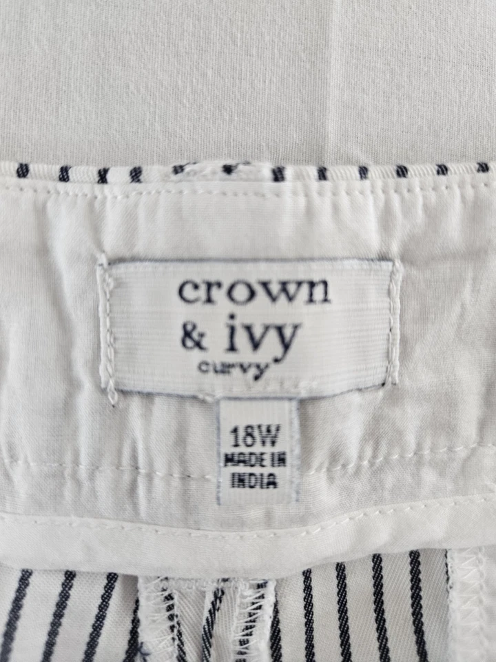 Pantalones Cortos Crown & Ivy Para Mujer Talla 18 Azul Blanco Rayas Piña Bordados NUEVO Foto 3 de 4