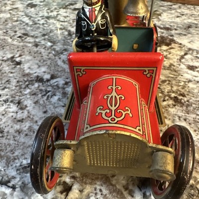 MODERN TOYS 1912 MODEL FIRETRUCK,RARE LONG VERSION 8 1/4''METAL,ENGINE,FRICTION:)