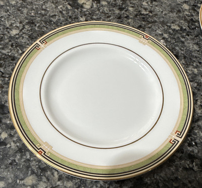 6 Wedgwood Oberon Bone China Plate White Green & Gold Border, England