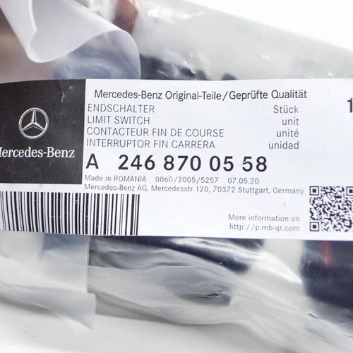 NEU MERCEDES-BENZ B-KLASSE W246 MOTORHAUBENSCHALTERSCHALTER A2468700558 2016 - Bild 6 von 11