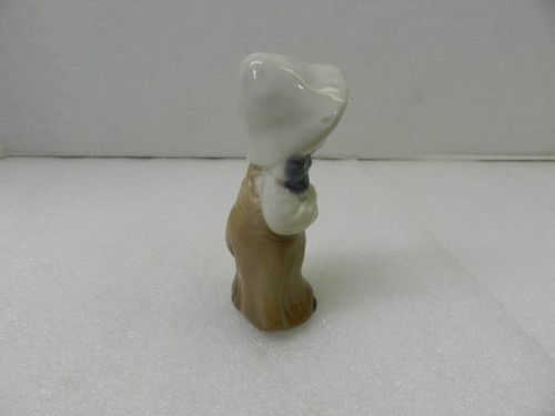 Estatuilla de porcelana de cosecha de sombrero con niña de granja de mediados de siglo de colección Country - Imagen 2 de 7