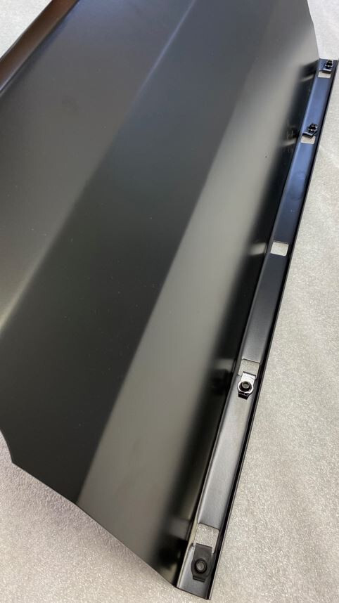 2005-2006 FORD GT GT40 SUPERCAR  FRONT RAD AIR EXIT PANEL 05/06 AIR DEFLECTOR