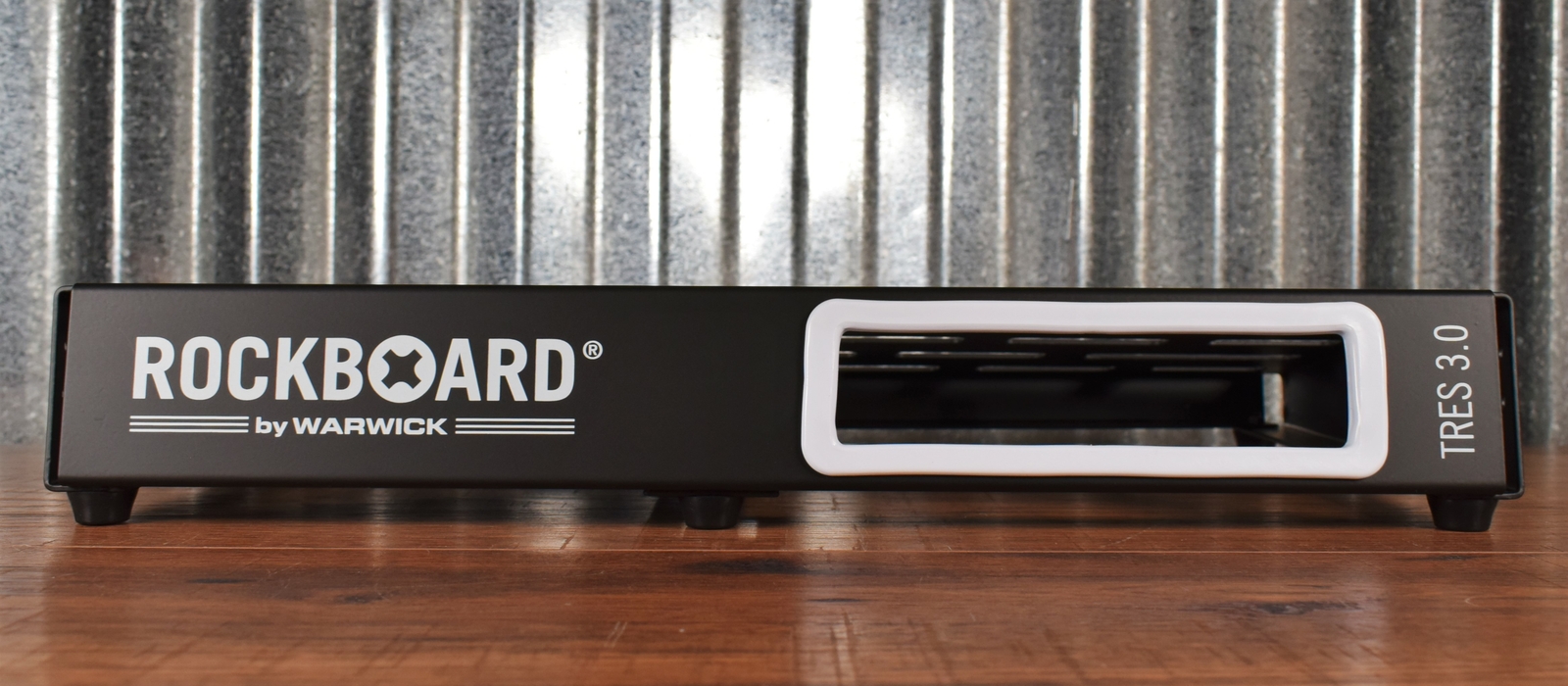 Rockboard Pedalboard w. Gig Bag TRES 3.2 – Italia Rockboard Pedalboard w. Gig Bag TRES 3.2 – Italia