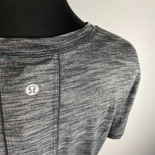 lululemon athletica Womens 8 Long Distance Short Sleeve Tee Heather Black AU - Picture 8 of 12