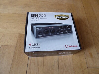 Steinberg UR22 2x2 USB 2.0 Audio Interface, schwarz