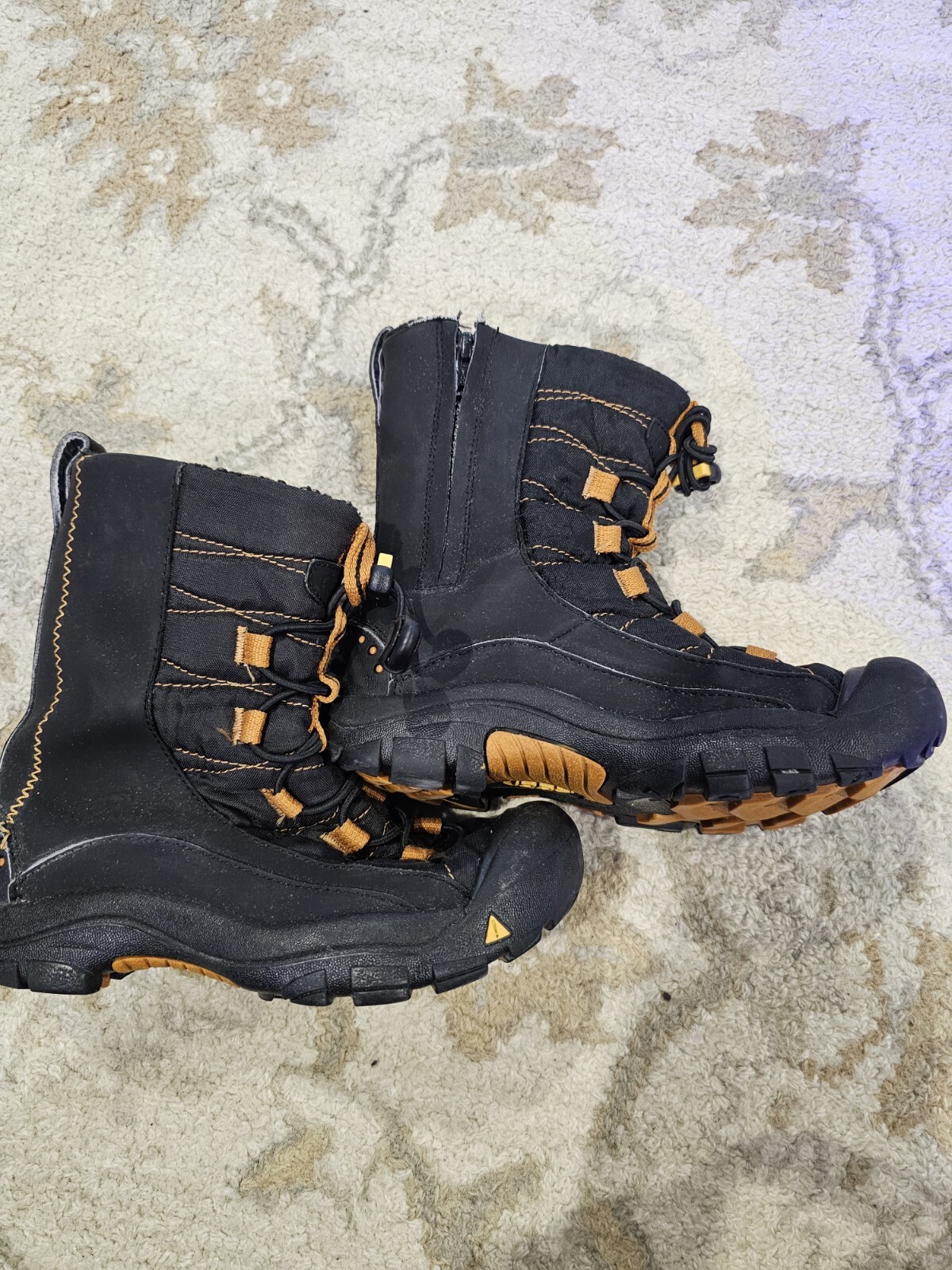 Keen Boy Girl Black Keen Dry Winter Snow Boots US 1 (EU 32.5) Waterproof