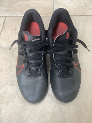 Nike Mercurial Vapor 13 Club UK Size Older Boy AT7999-060 Football Shoes  Black UK