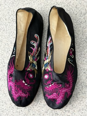 Vintage Ying Tai Co Hong Kong Embroidered Dragon Silk Velvet Slippers Shoes 7.5