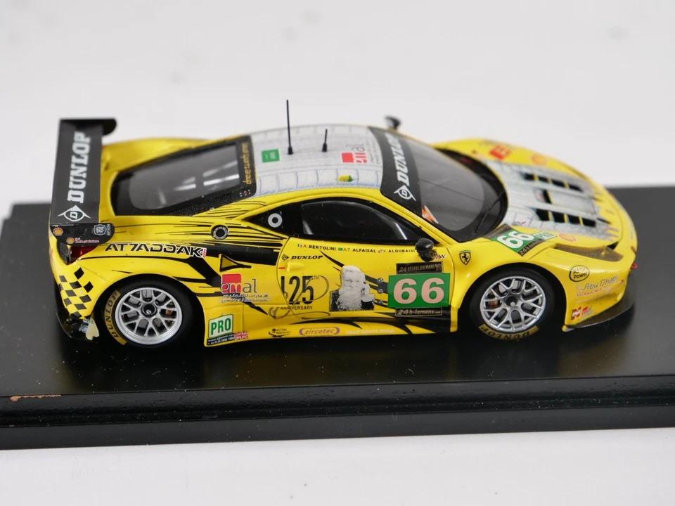 Fujimi 1/43 Ferrari 458 Italia gt2 2013 24 heures du Mans JMW Motorsport #66 - Photo 4/4