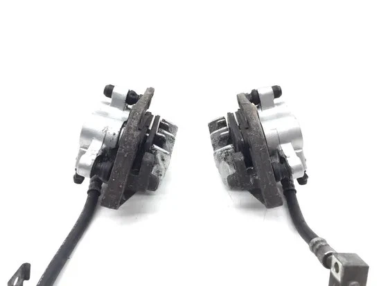 Juego de pastillas de freno delanteras izquierda derecha 2008 Suzuki Burgman 650 AN650 3351 Foto 3 de 4